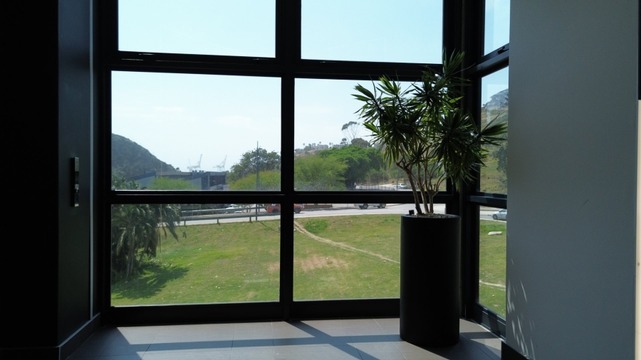 To Let commercial Property for Rent in South End Eastern Cape